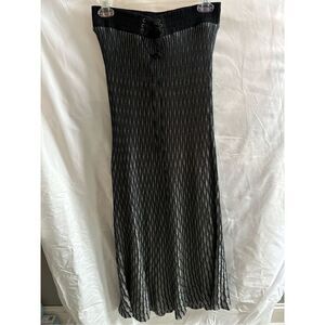 Laris Black/Grey women’s stretch maxi skirt Size Medium